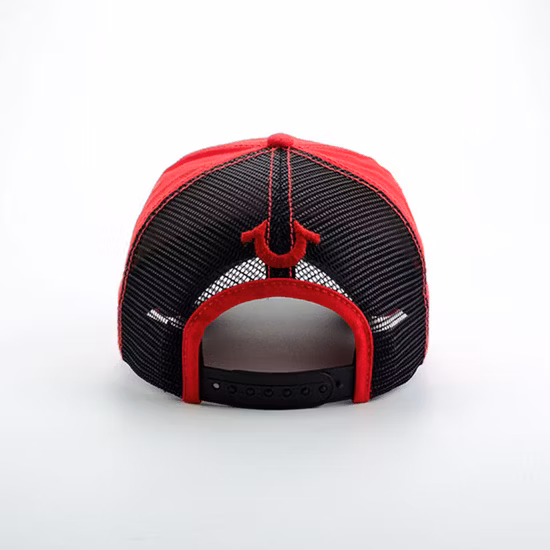 Verstellbare Strapback-Trucker-Kappe mit Mesh-Rückseite und aufgestickter Animal-Baseballkappe